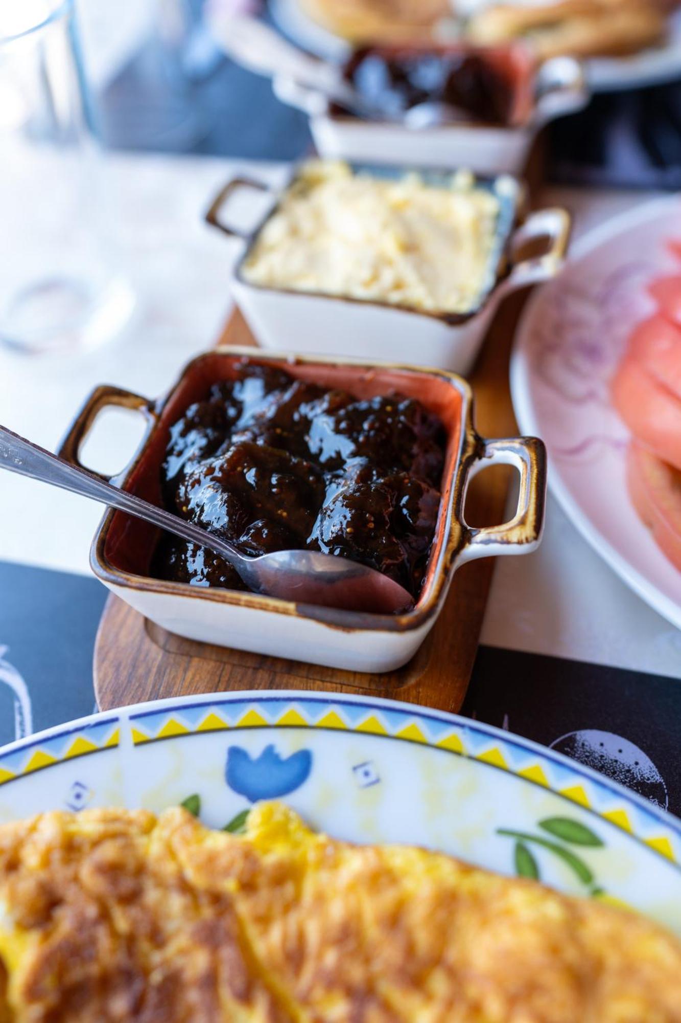 Guesthouse Emiljano Berat Eksteriør bilde